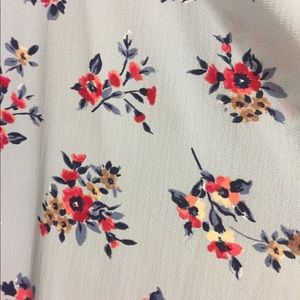 LulaRoe Shirley M- Like New